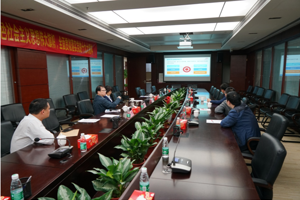 湖北省财政厅注册会计师管理处韩沧海副处长一行来我会交流